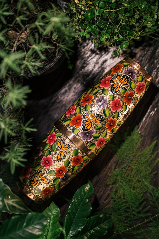 Boston Hand Painted Mariposa 045